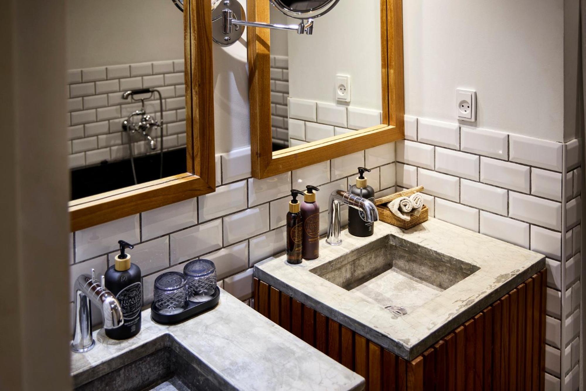 Manon Les Suites Guldsmeden Copenaghen Esterno foto Bathroom