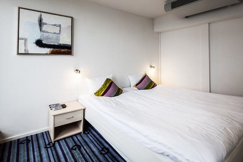 Manon Les Suites Guldsmeden Copenaghen Esterno foto A bedroom at the hotel